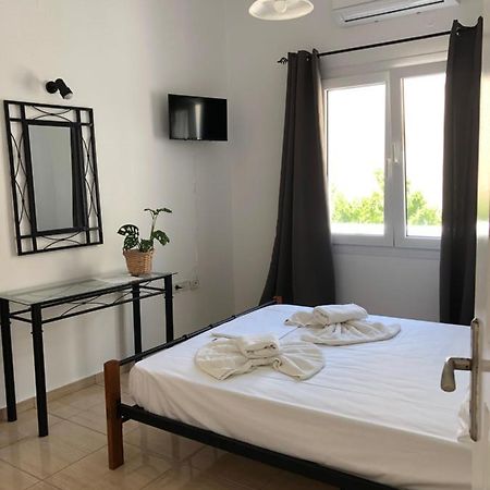 Moschoula Studios Plaka Plaka  Экстерьер фото